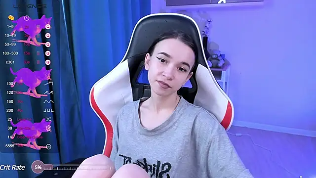 LilithStrangfor online show from December 9, 2024, 10:43 am