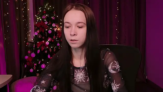 Snapshot of LilithStrangfor chatting on January 11, 2026, 9:31 pm LilithStrangfor online show from January 11, 2026, 9:31 pm