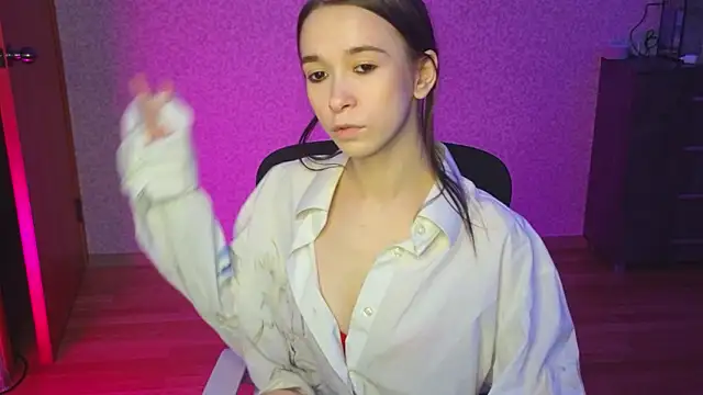 Snapshot of LilithStrangfor chatting on February 27, 2026, 10:43 pm LilithStrangfor online show from February 27, 2026, 10:43 pm