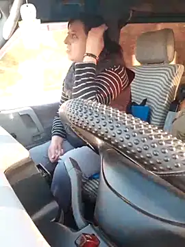 larylary6969 online show from November 24, 2025, 1:22 pm