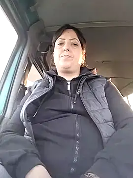 larylary6969 online show from November 26, 2025, 1:34 pm