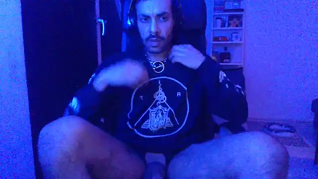 P4RtYBOII92 online show from November 29, 2025, 12:02 am