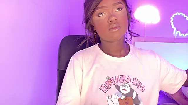 Snapshot of briannajackson_ chatting on December 15, 2025, 7:40 pm briannajackson online show from December 15, 2025, 7:40 pm