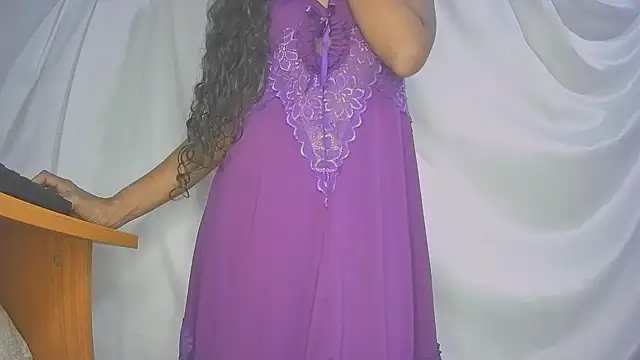 Snapshot of PerfectAhinsa chatting on December 21, 2025, 4:36 pm PerfectAhinsa online show from December 21, 2025, 4:36 pm