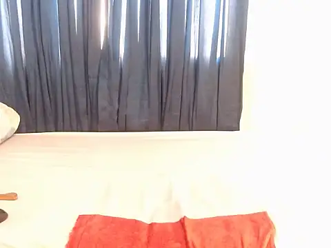 Snapshot of SexyMbalee chatting on October 24, 2025, 9:17 am SexyMbalee online show from October 24, 2025, 9:17 am