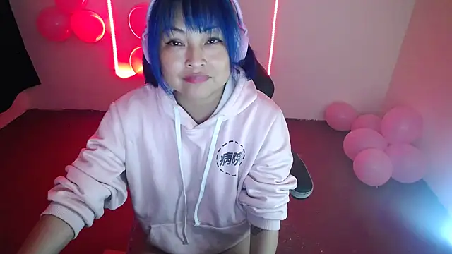 Snapshot of Shaddycute_ chatting on December 20, 2024, 5:36 am Shaddycute online show from December 20, 2024, 5:36 am