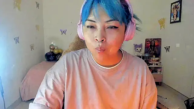 Snapshot of Shaddycute_ chatting on September 22, 2025, 4:53 pm Shaddycute online show from September 22, 2025, 4:53 pm