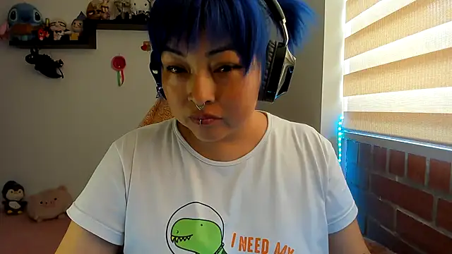 Snapshot of Shaddycute_ chatting on October 19, 2025, 6:08 pm Shaddycute online show from October 19, 2025, 6:08 pm