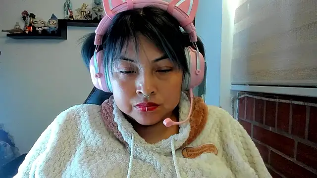 Snapshot of Shaddycute_ chatting on May 20, 2026, 3:07 pm Shaddycute online show from May 20, 2026, 3:07 pm