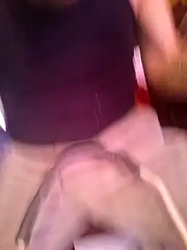 Snapshot of gettinit2wice chatting on February 19, 2026, 10:33 am gettinit2wice online show from February 19, 2026, 10:33 am