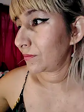 Snapshot of florecita9 chatting on January 30, 2025, 9:04 pm florecita9 online show from January 30, 2025, 9:04 pm