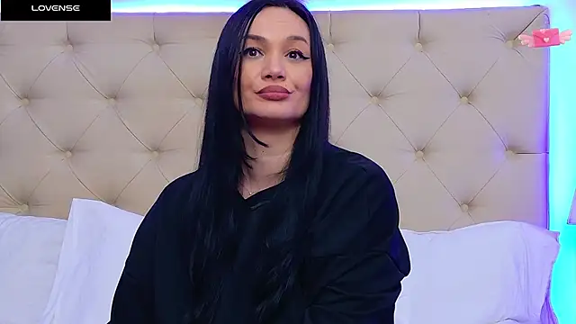 Snapshot of DaliyaArabian chatting on January 10, 2025, 6:49 pm DaliyaArabian online show from January 10, 2025, 6:49 pm