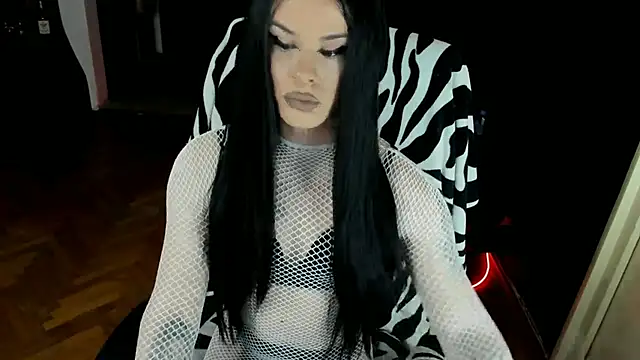 EvelynLexy online show from December 20, 2025, 2:46 pm