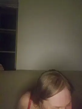 katiestevens online show from December 14, 2025, 10:47 pm