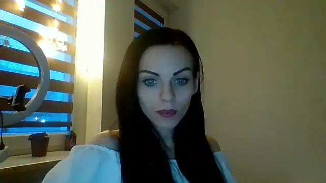 Snapshot of CassieSensual chatting on December 27, 2024, 6:24 am CassieSensual online show from December 27, 2024, 6:24 am