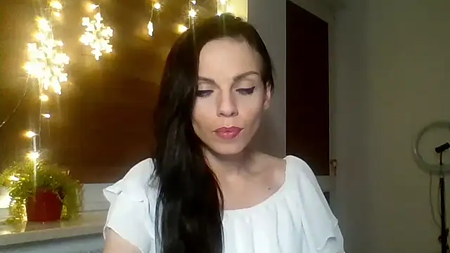 Snapshot of CassieSensual chatting on January 8, 2025, 9:23 pm CassieSensual online show from January 8, 2025, 9:23 pm