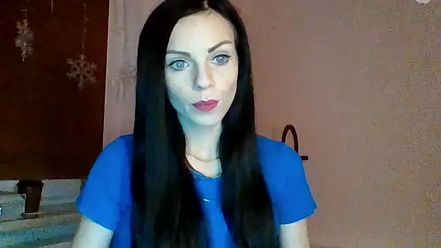 Snapshot of CassieSensual chatting on January 28, 2025, 7:10 pm CassieSensual online show from January 28, 2025, 7:10 pm