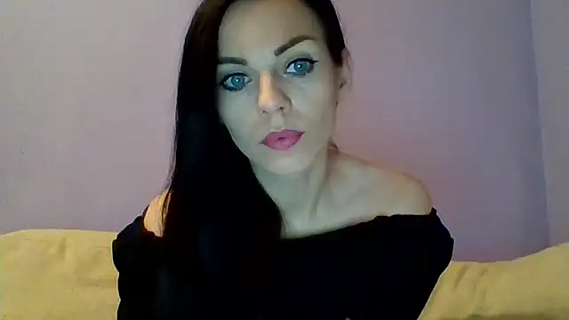 Snapshot of CassieSensual chatting on March 14, 2025, 7:12 pm CassieSensual online show from March 14, 2025, 7:12 pm