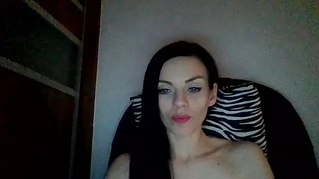 Snapshot of CassieSensual chatting on March 18, 2025, 10:26 pm CassieSensual online show from March 18, 2025, 10:26 pm