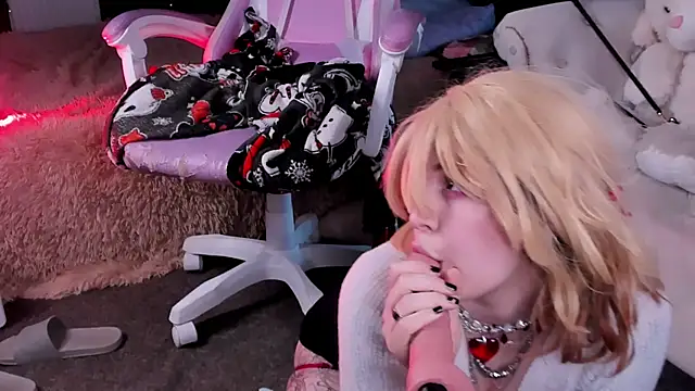 Alex Howell online show from February 11, 2025, 6:19 am