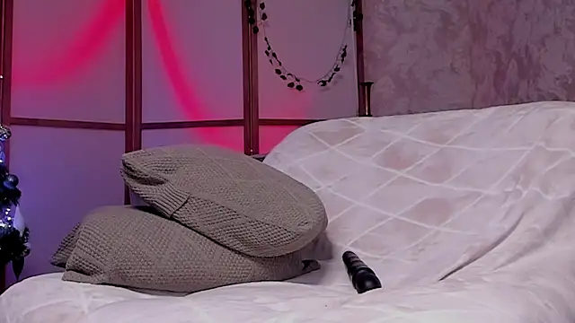 Snapshot of Devilina_V chatting on December 28, 2024, 11:30 am Devilina V online show from December 28, 2024, 11:30 am