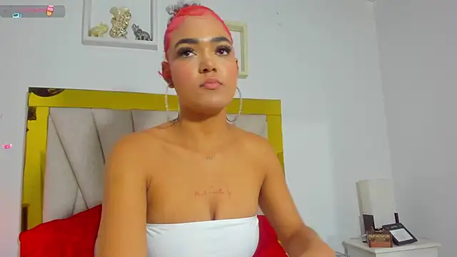 Snapshot of vahiolet_fuentes chatting on December 20, 2024, 3:03 am vahiolet fuentes online show from December 20, 2024, 3:03 am