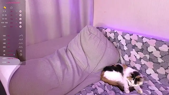 EkaterinaUpple online show from December 15, 2024, 1:24 am