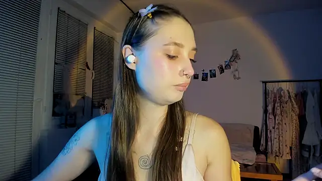 Snapshot of Jenny_darling_love chatting on September 22, 2025, 5:59 pm Jenny darling love online show from September 22, 2025, 5:59 pm