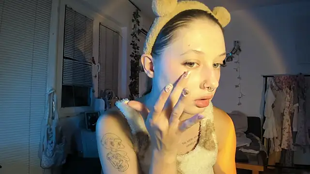 Snapshot of Jenny_darling_love chatting on November 2, 2025, 7:27 pm Jenny darling love online show from November 2, 2025, 7:27 pm