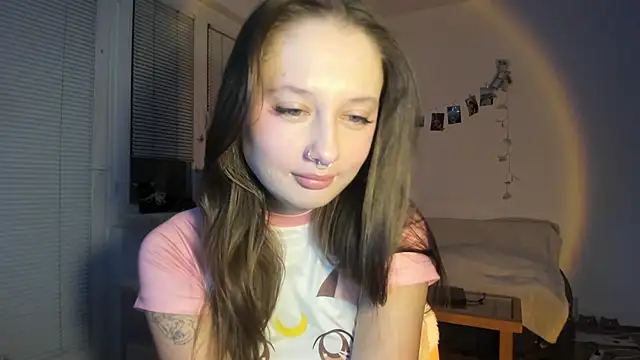 Snapshot of Jenny_darling_love chatting on November 7, 2025, 7:14 pm Jenny darling love online show from November 7, 2025, 7:14 pm