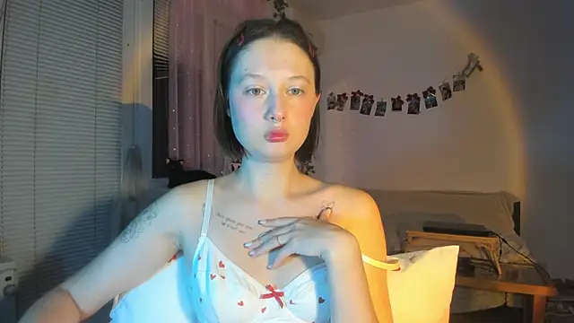 Snapshot of Jenny_darling_love chatting on December 5, 2025, 8:05 pm Jenny darling love online show from December 5, 2025, 8:05 pm