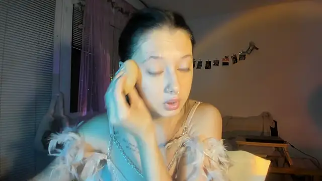 Snapshot of Jenny_darling_love chatting on February 3, 2026, 7:08 pm Jenny darling love online show from February 3, 2026, 7:08 pm