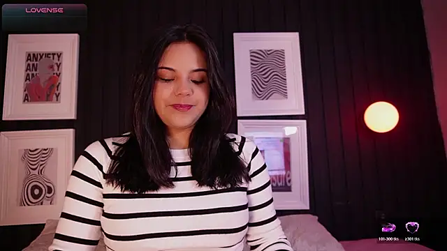 Sophia wilsonn  online show from March 27, 2026, 10:37 am