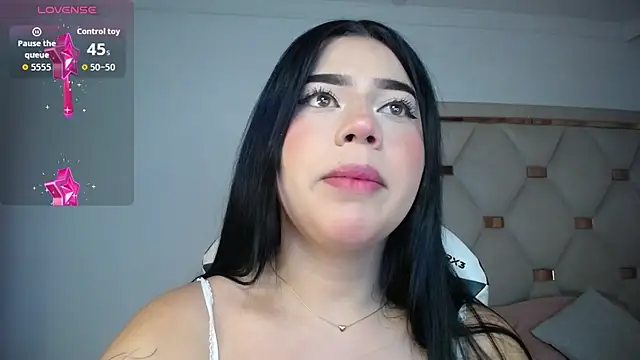 Ashley piinkk  online show from July 1, 2026, 4:14 am