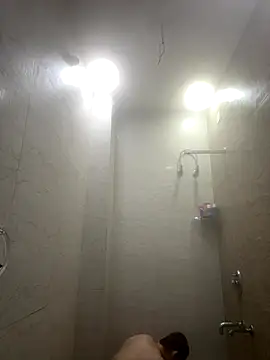 shivani0999 online show from January 9, 2026, 2:25 am