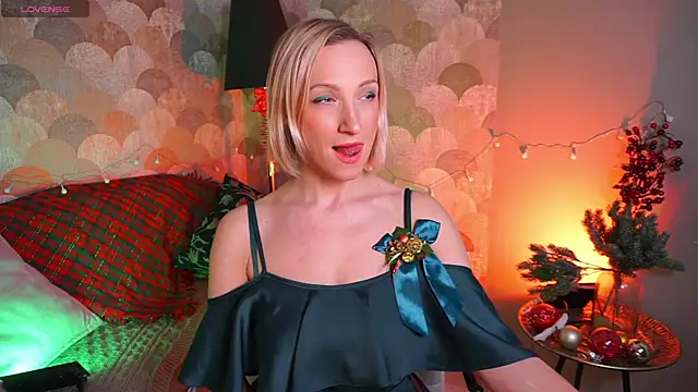 UmaTruewoman online show from December 22, 2024, 5:56 am