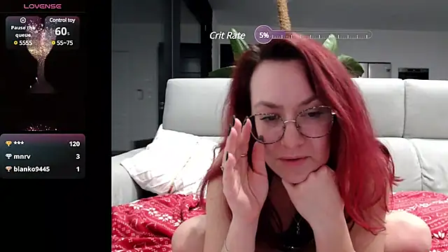 ladoucedu34 online show from February 21, 2025, 1:11 pm