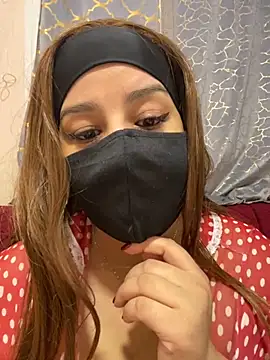 Snapshot of mari_layali chatting on September 13, 2025, 8:08 pm mari layali online show from September 13, 2025, 8:08 pm