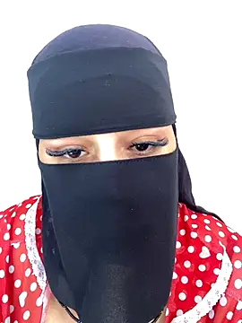 Snapshot of mari_layali chatting on November 27, 2025, 11:34 am mari layali online show from November 27, 2025, 11:34 am