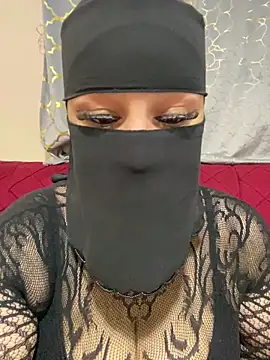 Snapshot of mari_layali chatting on February 4, 2026, 11:09 pm mari layali online show from February 4, 2026, 11:09 pm