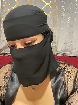 Snapshot of mari_layali chatting on February 10, 2026, 11:31 pm mari layali online show from February 10, 2026, 11:31 pm