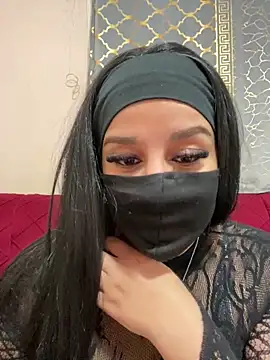 Snapshot of mari_layali chatting on March 2, 2026, 1:19 am mari layali online show from March 2, 2026, 1:19 am