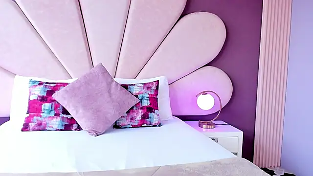 Susa1userma  online show from November 26, 2025, 7:26 pm