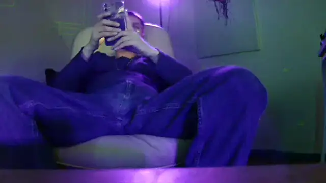 Snapshot of Minm666 chatting on March 13, 2025, 8:32 pm Minm666 online show from March 13, 2025, 8:32 pm