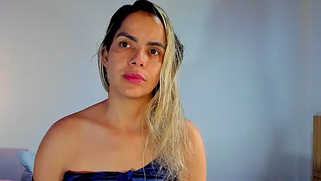 ClaraMariaMon online show from February 23, 2025, 2:46 pm