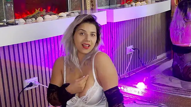 SweetMissXXX online show from November 15, 2025, 8:44 am