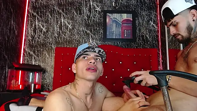 Snapshot of Brutal_Sex_Fucking chatting on December 7, 2024, 12:41 am Brutal Sex Fucking online show from December 7, 2024, 12:41 am