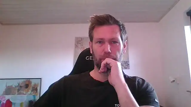 Gotta1 online show from November 26, 2025, 2:07 pm