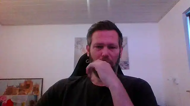 Snapshot of Gotta1 chatting on January 8, 2026, 1:24 pm Gotta1 online show from January 8, 2026, 1:24 pm