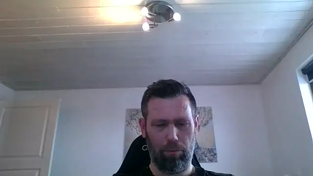 Snapshot of Gotta1 chatting on February 6, 2026, 12:41 pm Gotta1 online show from February 6, 2026, 12:41 pm